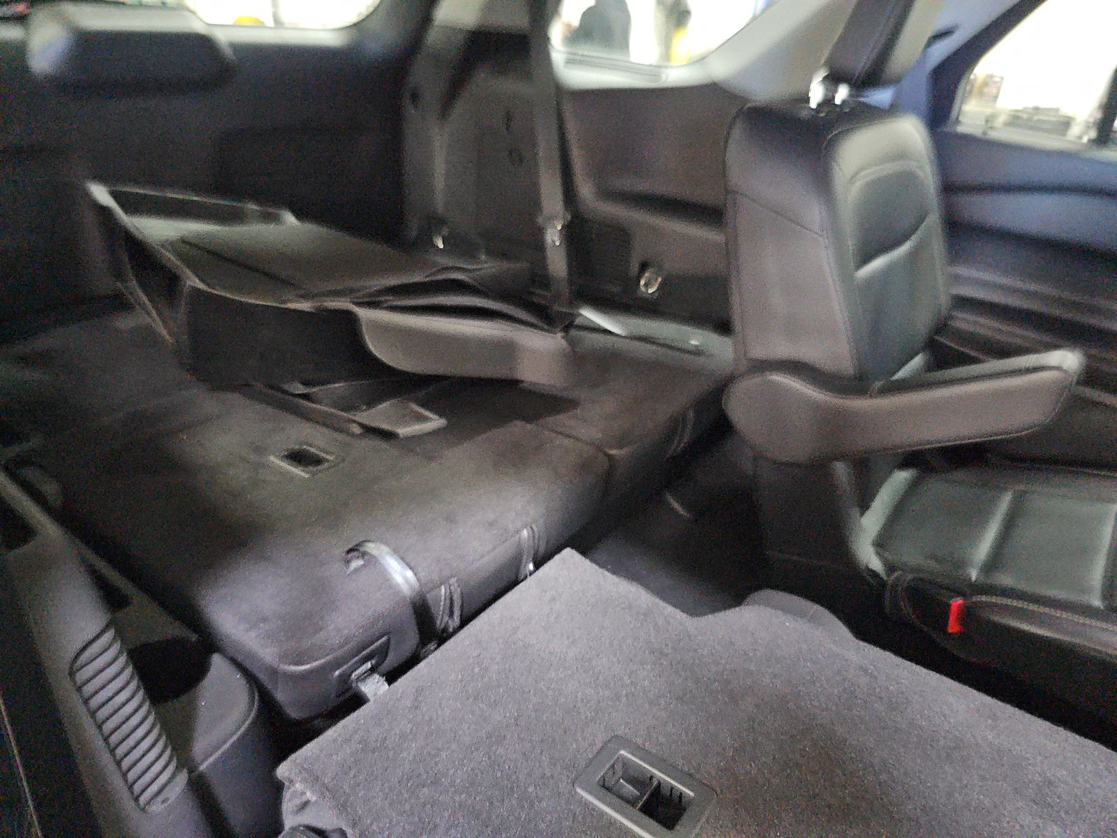 2022 Ford Explorer XLT AWD