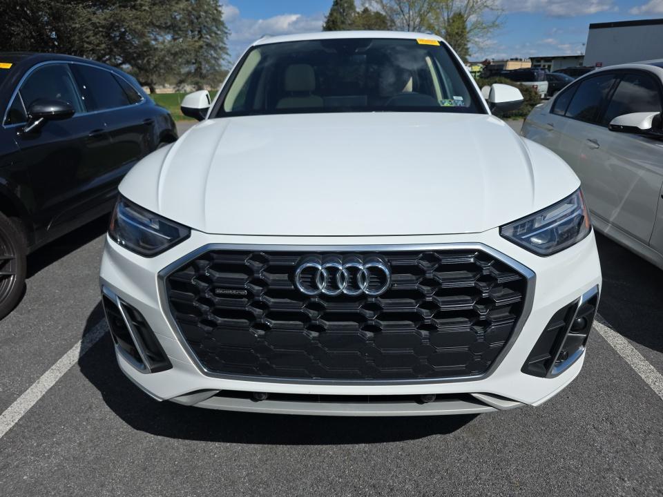 2022 Audi Q5 S line Premium AWD