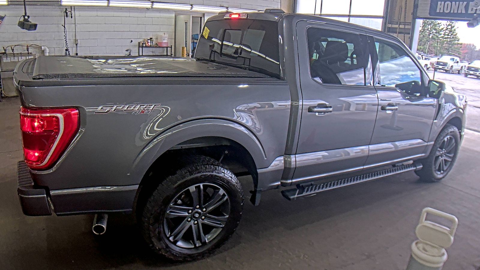 2023 Ford F-150 XLT AWD