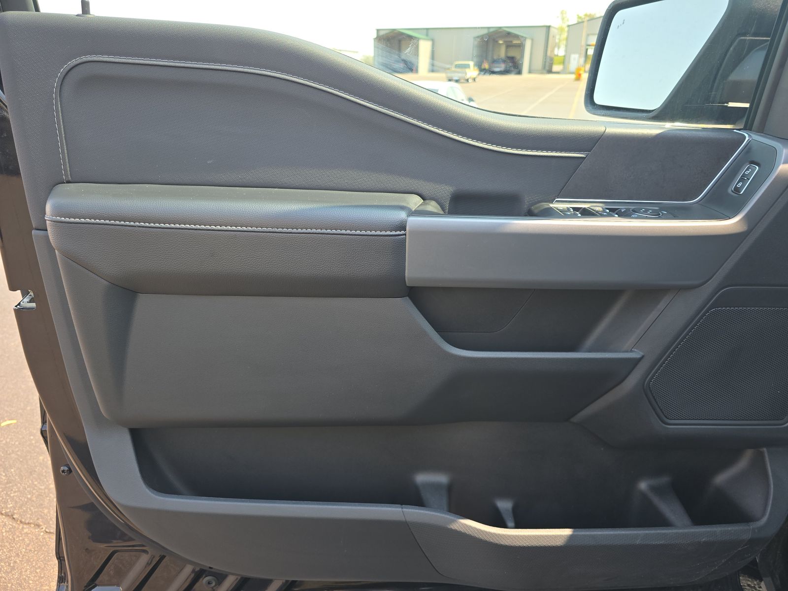 2025 Ford F-150 XLT AWD