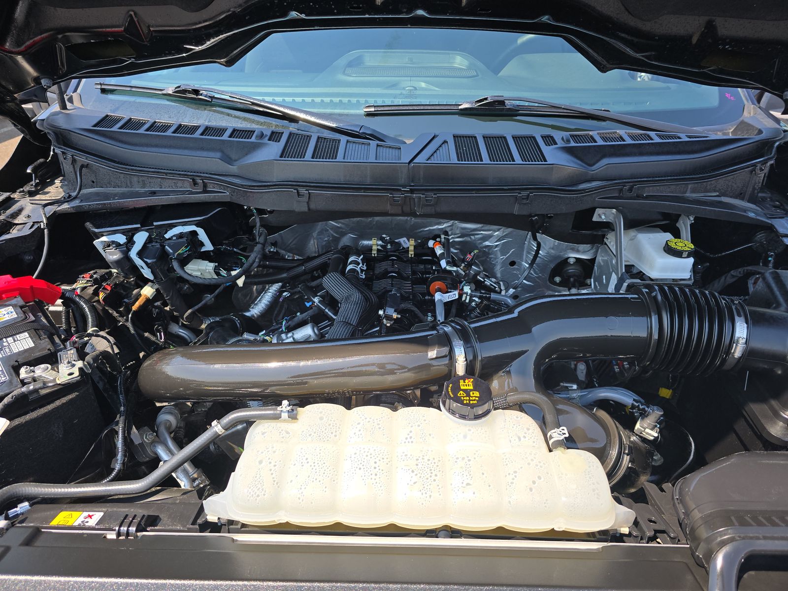 2025 Ford F-150 XLT AWD