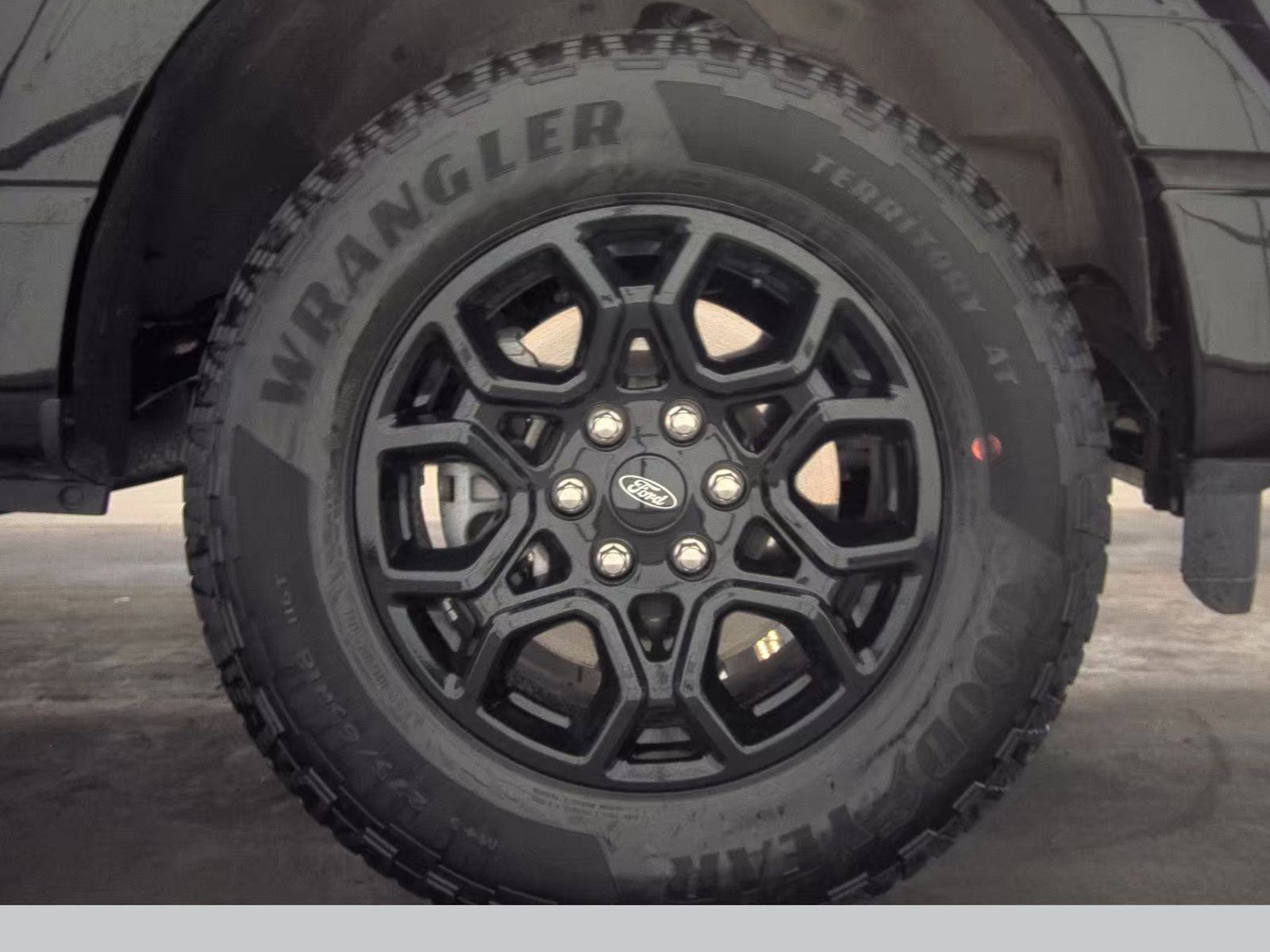 2025 Ford F-150 XLT AWD