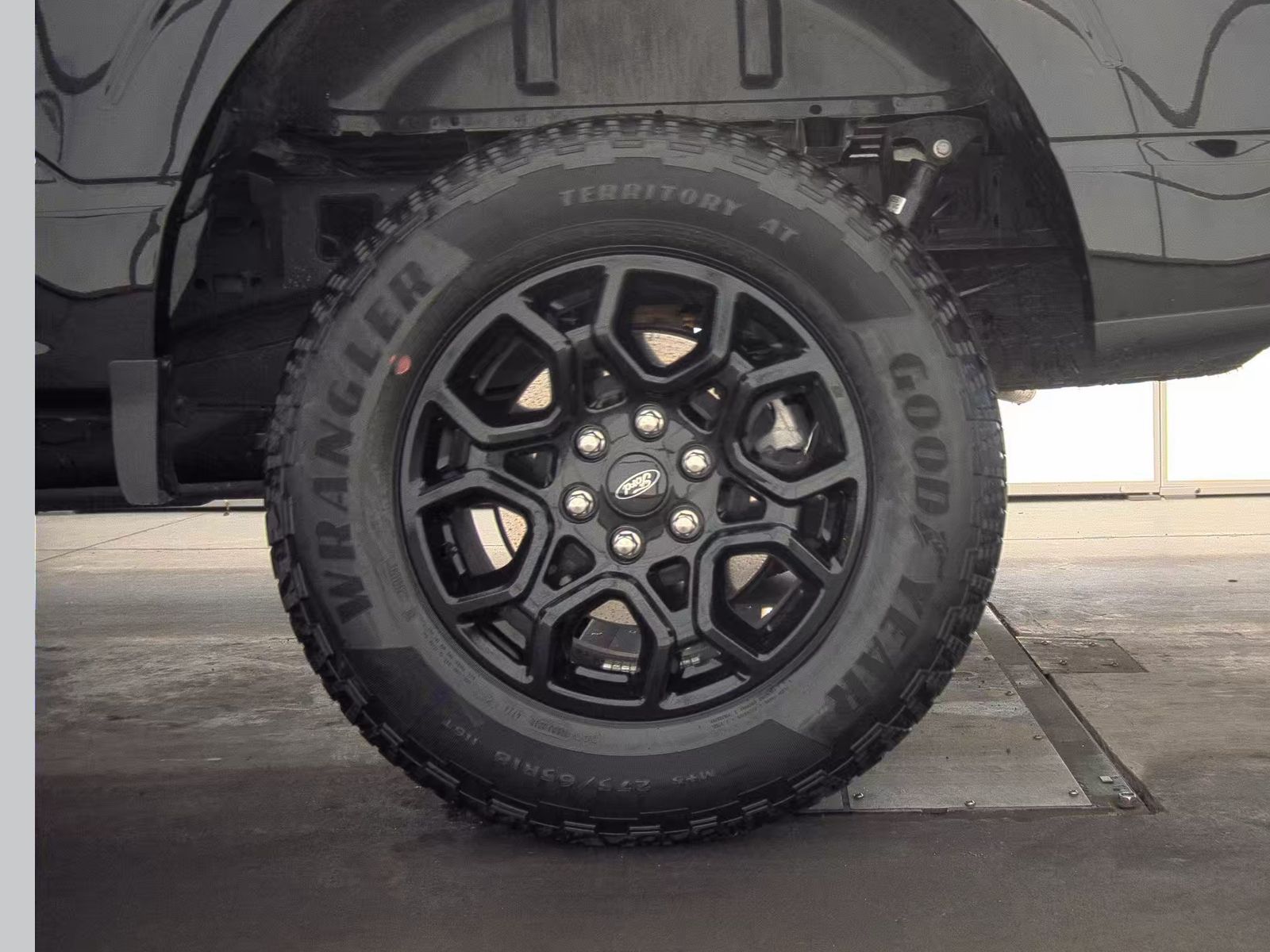 2025 Ford F-150 XLT AWD