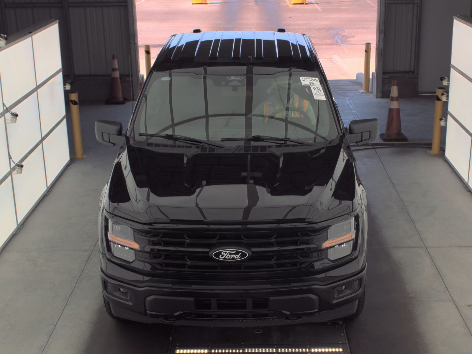 2025 Ford F-150 XLT AWD