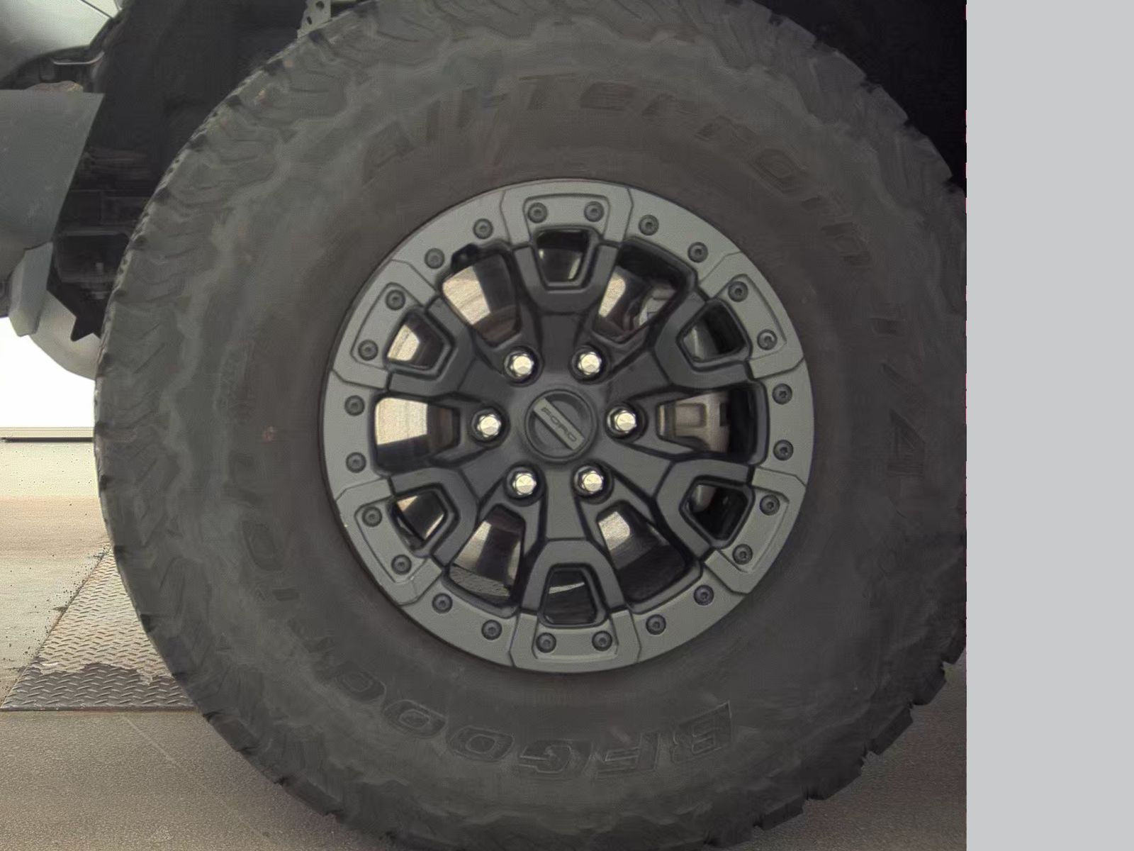 FORD BRONCO - 10