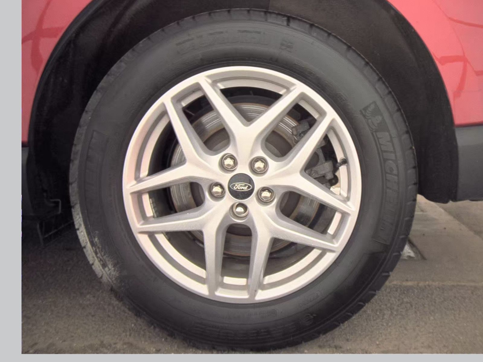 2023 Ford Edge SEL AWD