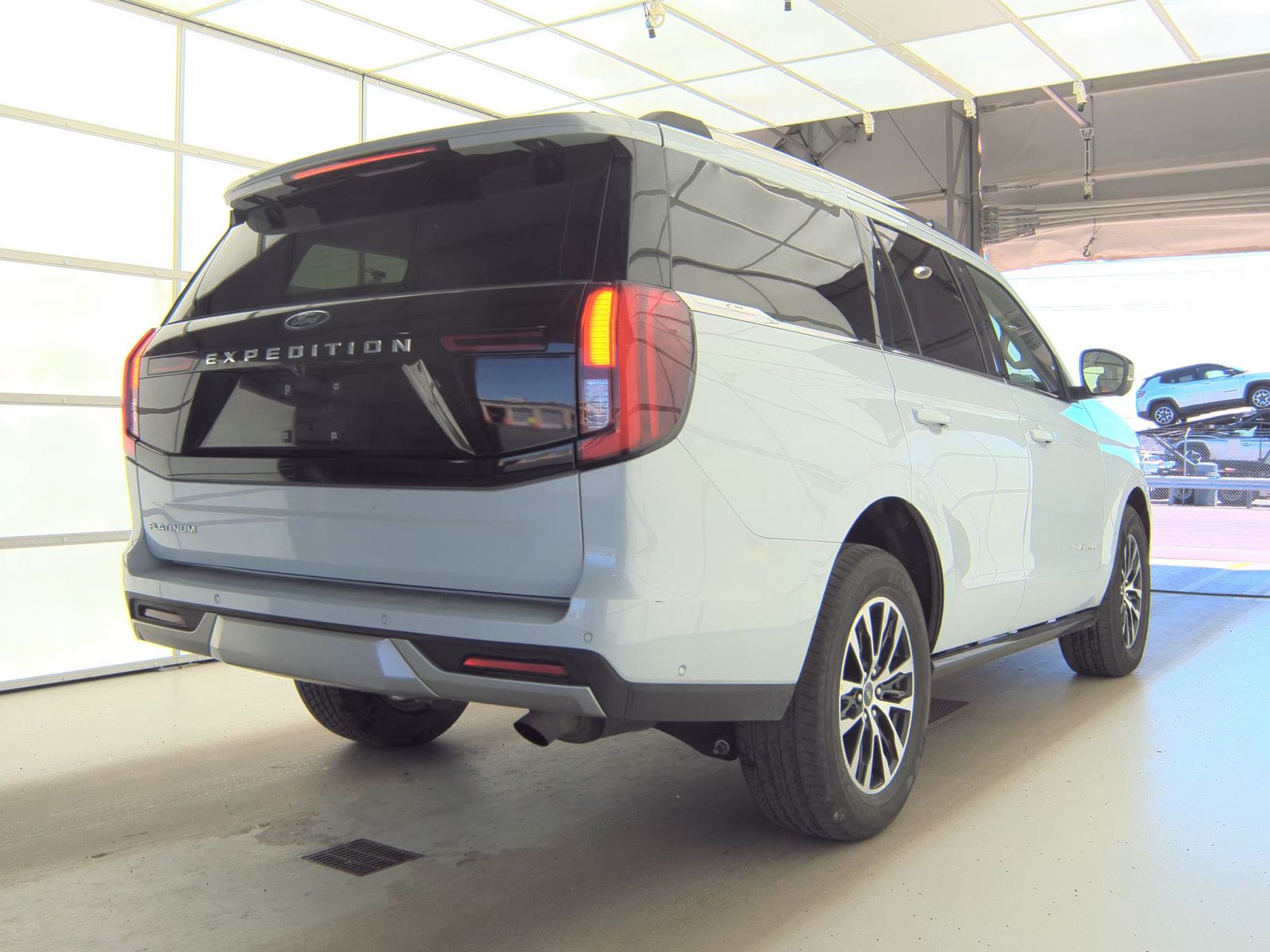 FORD EXPEDITION - 6