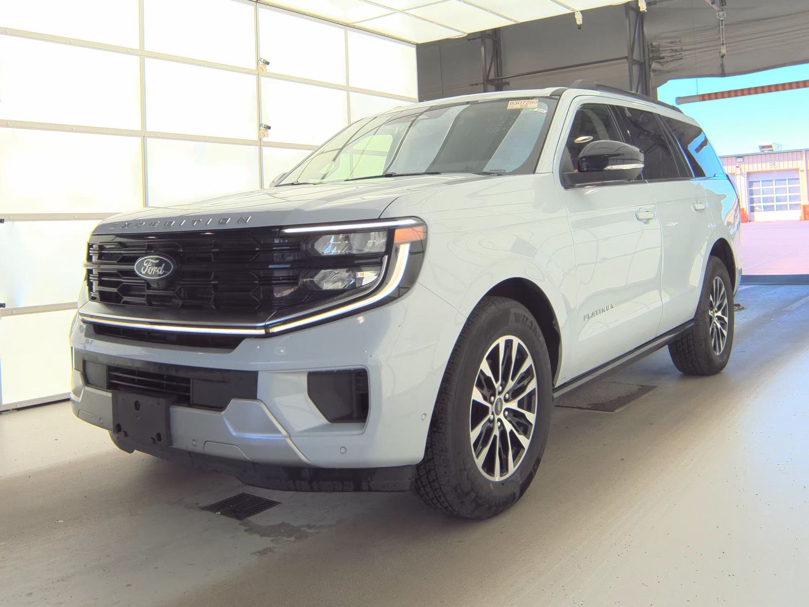 FORD EXPEDITION - 1