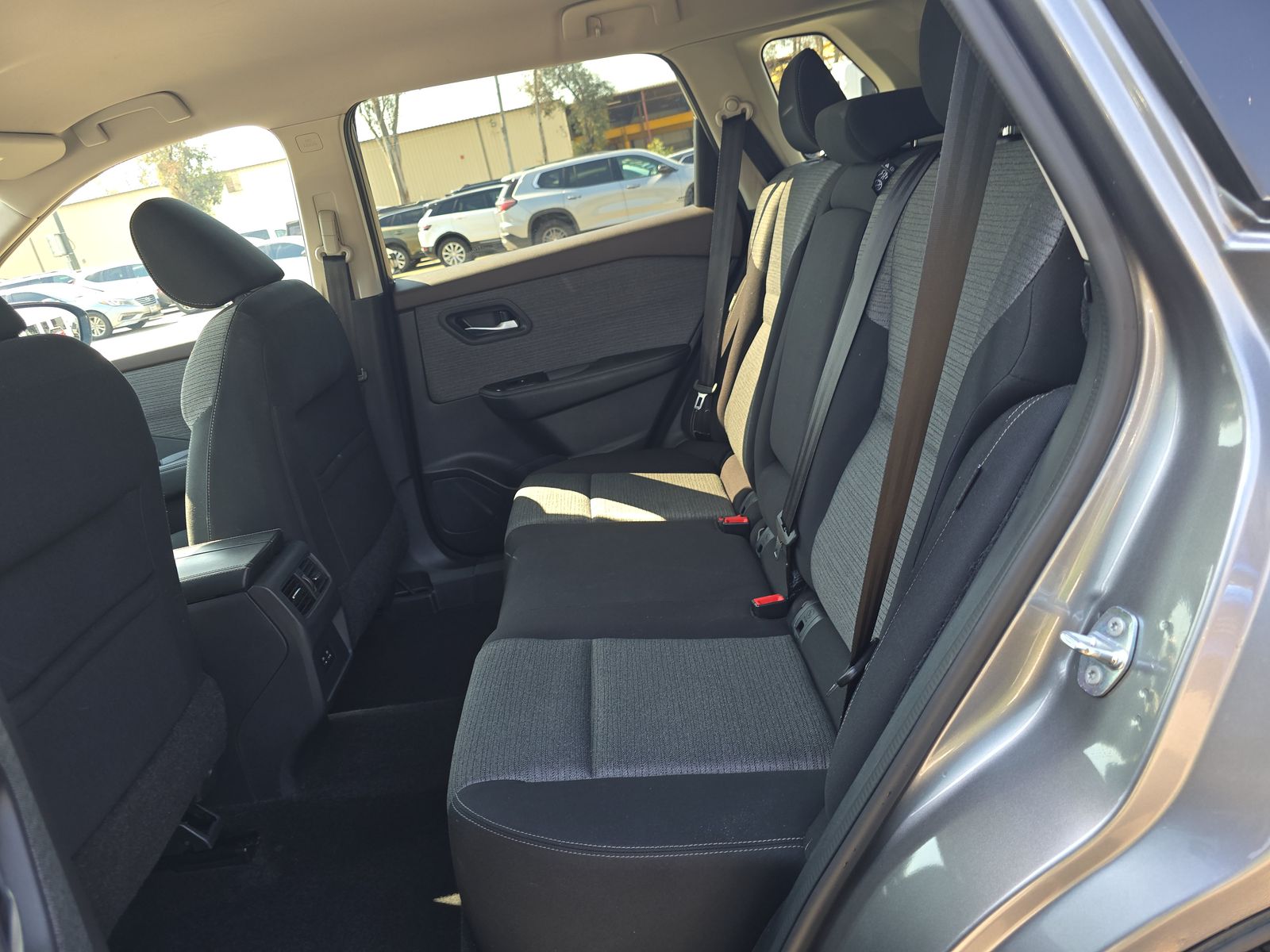 2021 Nissan Rogue SV FWD