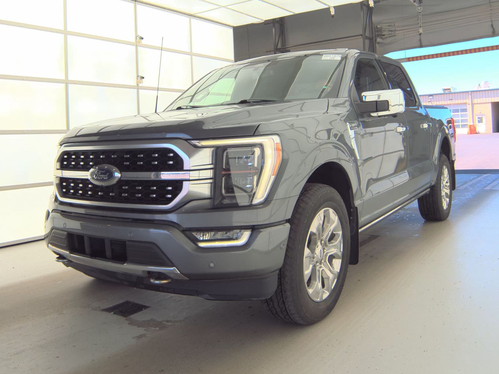 2022 Ford F-150 Platinum AWD