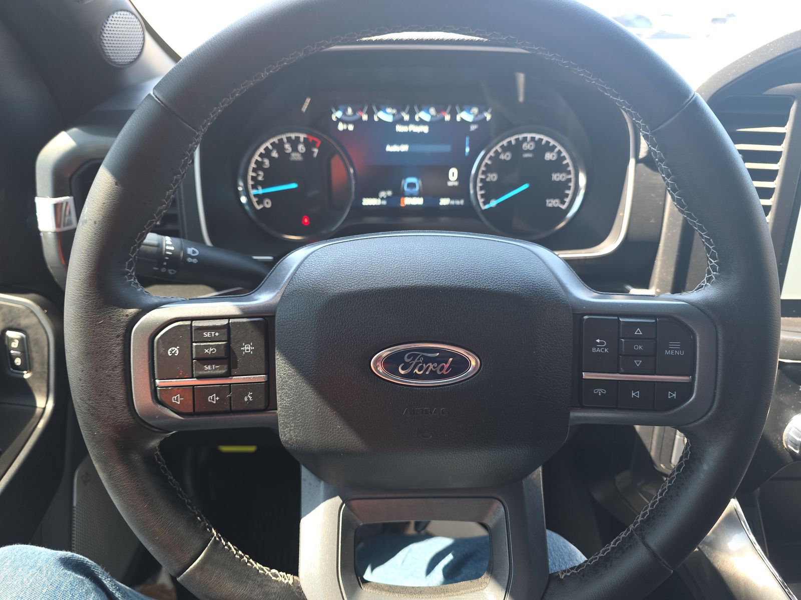 2023 Ford F-150 XLT AWD