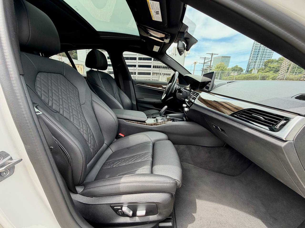 2021 BMW 5 Series 530i RWD