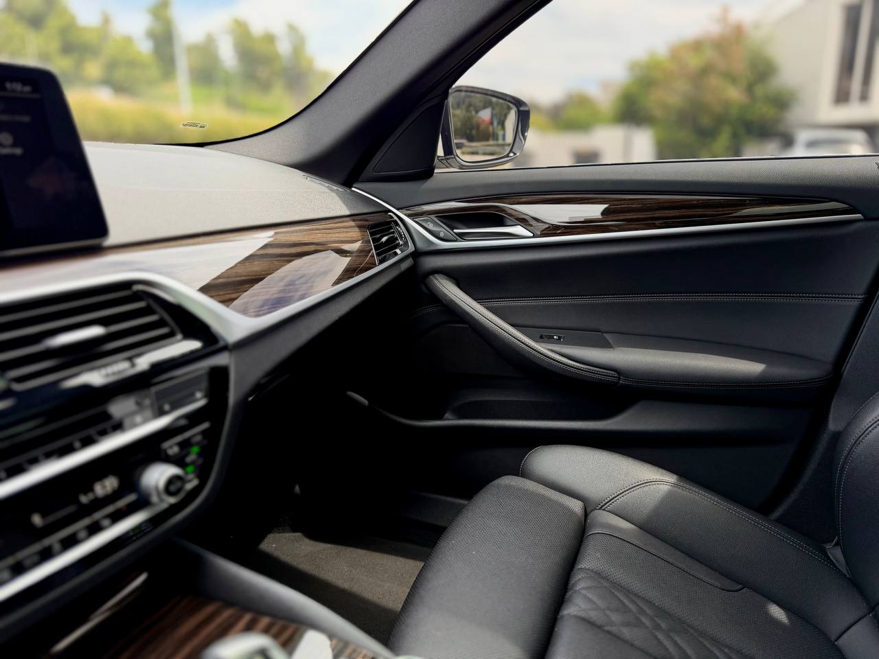 2021 BMW 5 Series 530i RWD