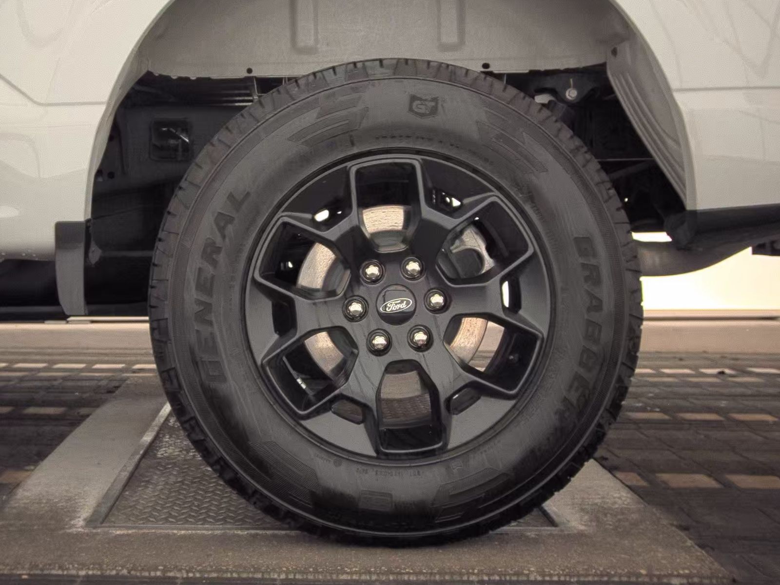 2024 Ford F-150 STX AWD