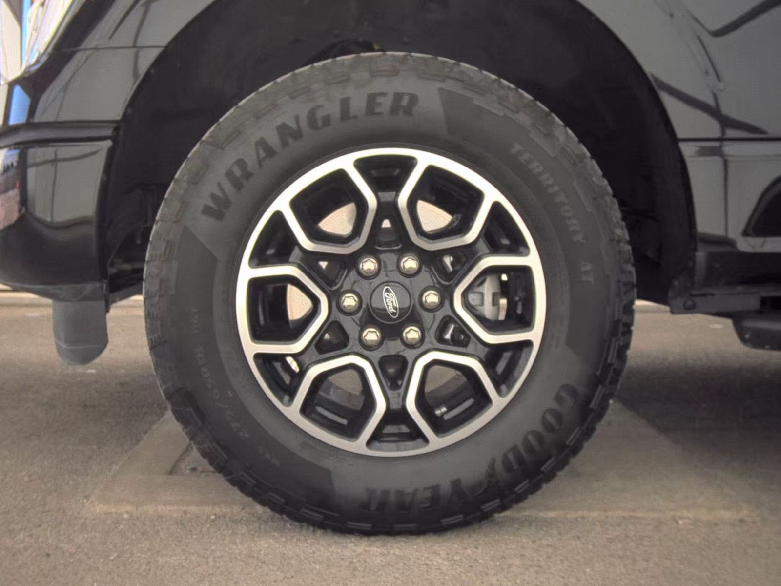 2023 Ford F-150 XLT AWD