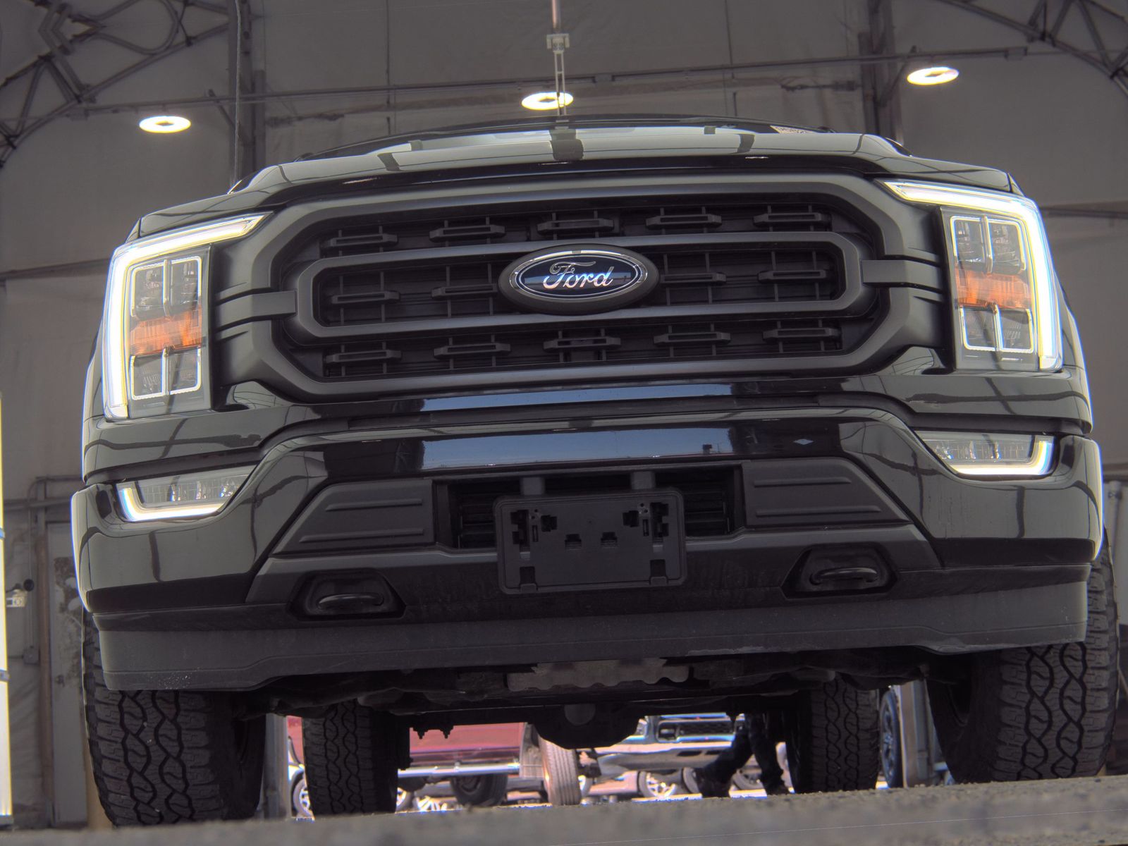 2023 Ford F-150 XLT AWD