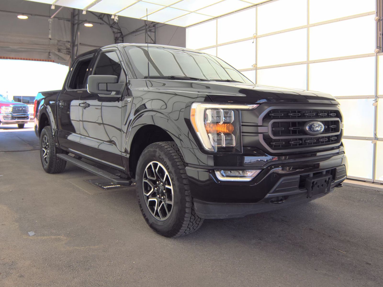 2023 Ford F-150 XLT AWD