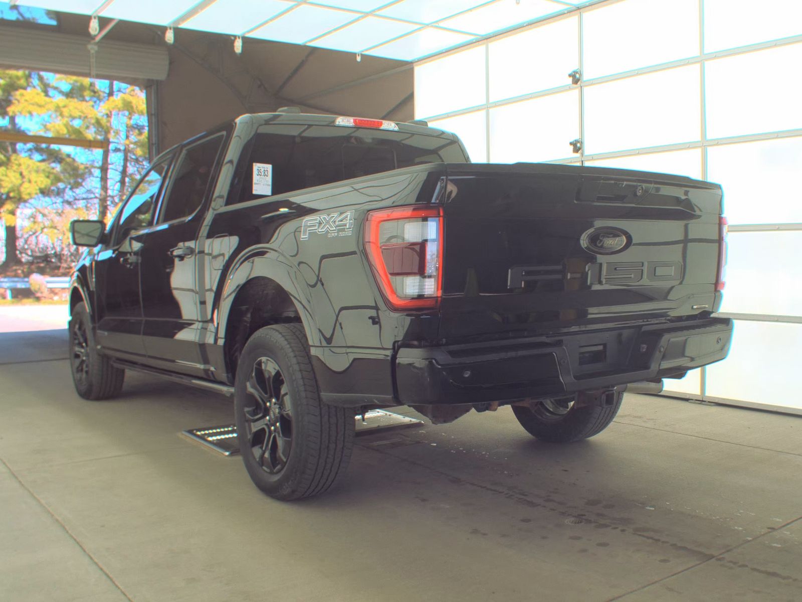 2022 Ford F-150 Hybrid Lariat AWD