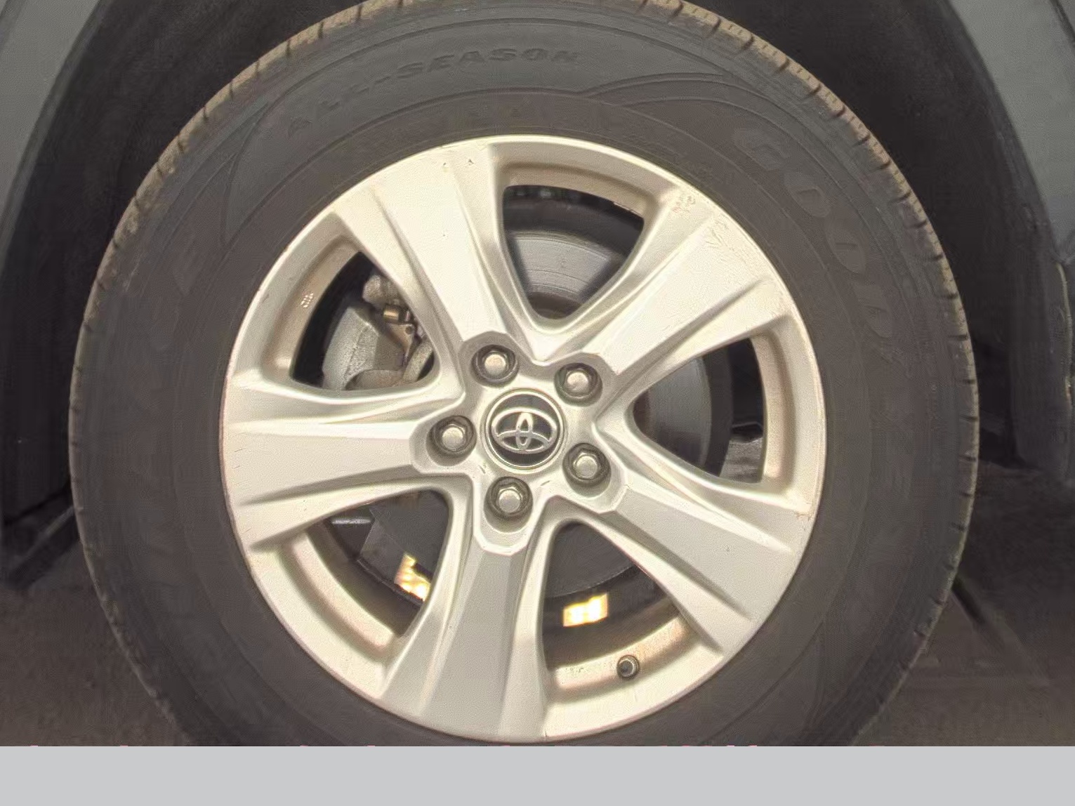 TOYOTA PRIUS - 10