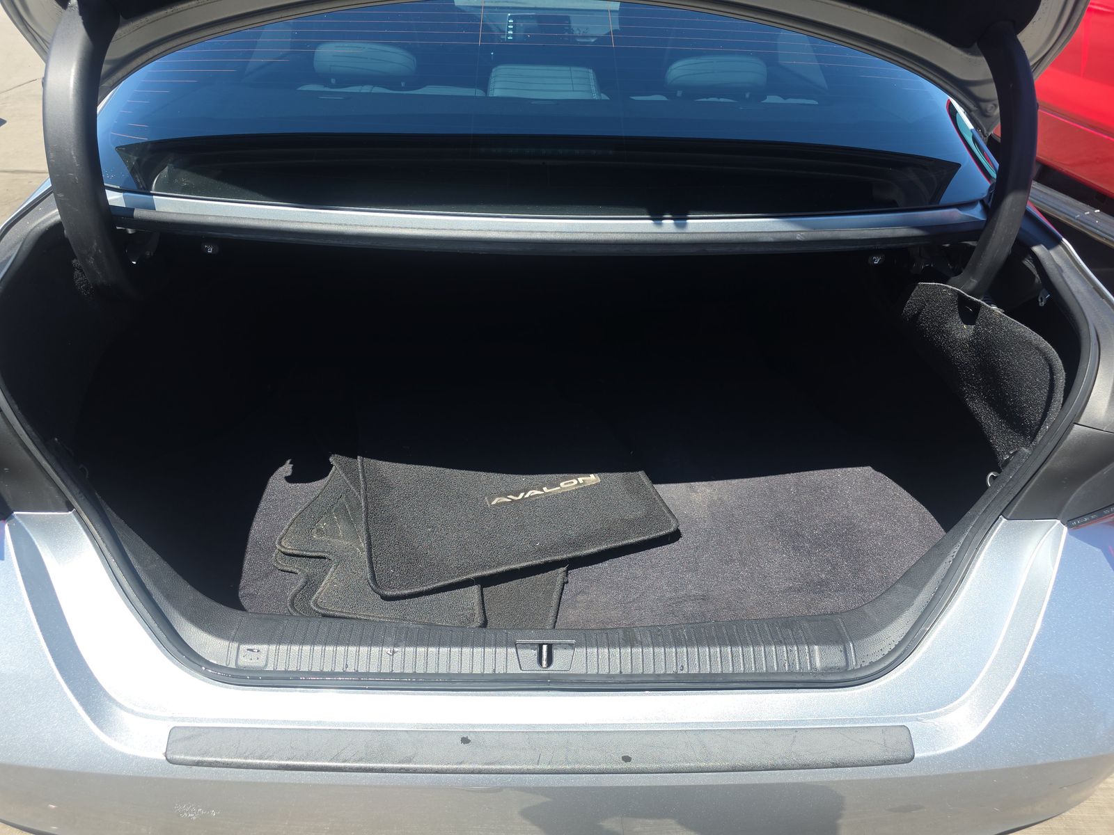 2022 Toyota Avalon XLE FWD