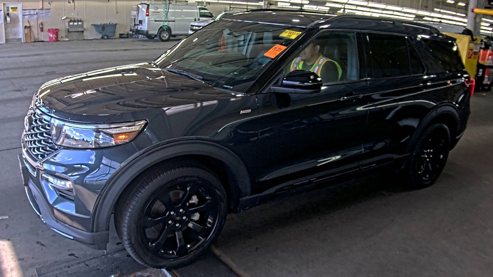 2023 Ford Explorer ST-Line AWD