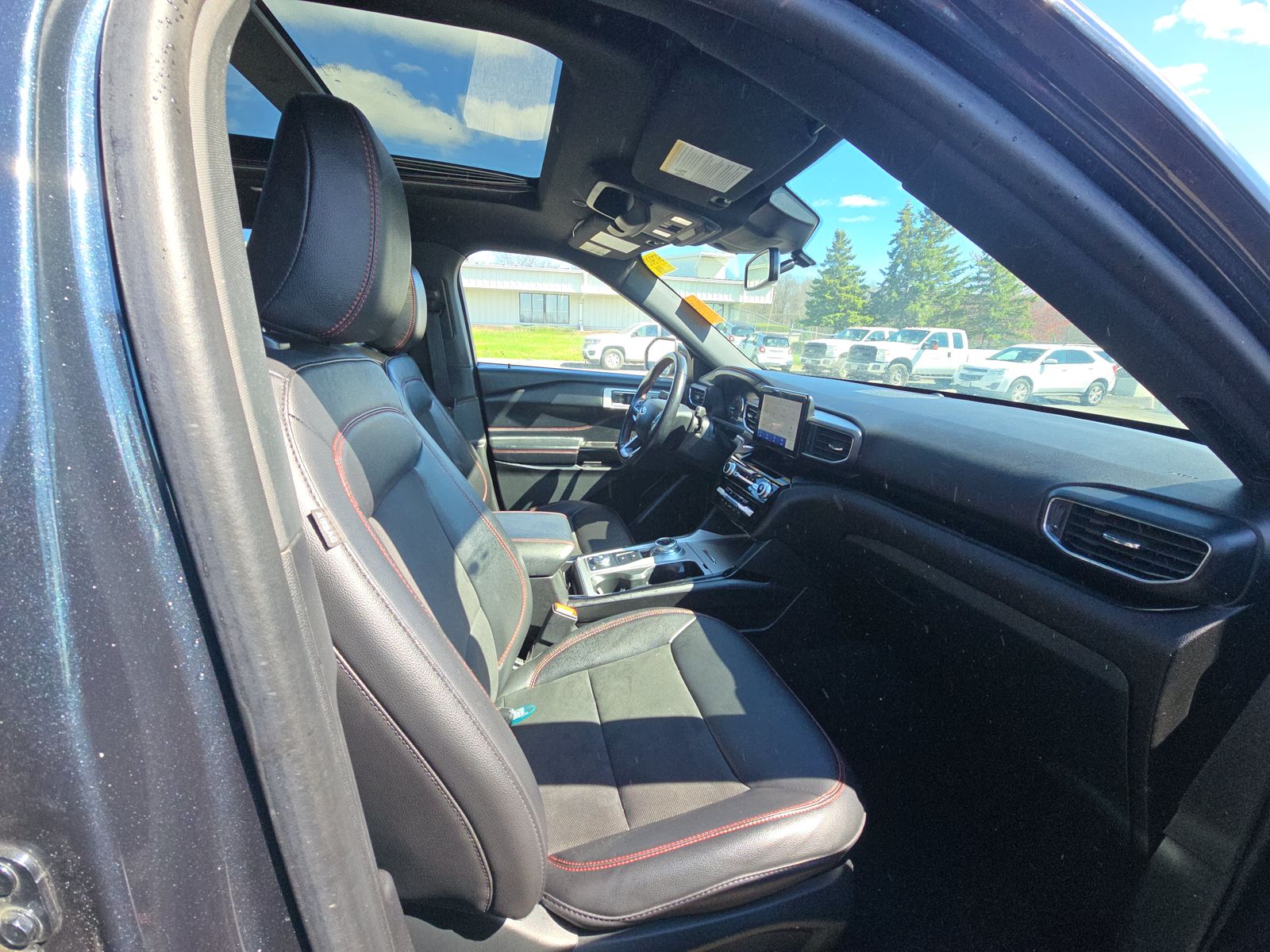 2023 Ford Explorer ST-Line AWD