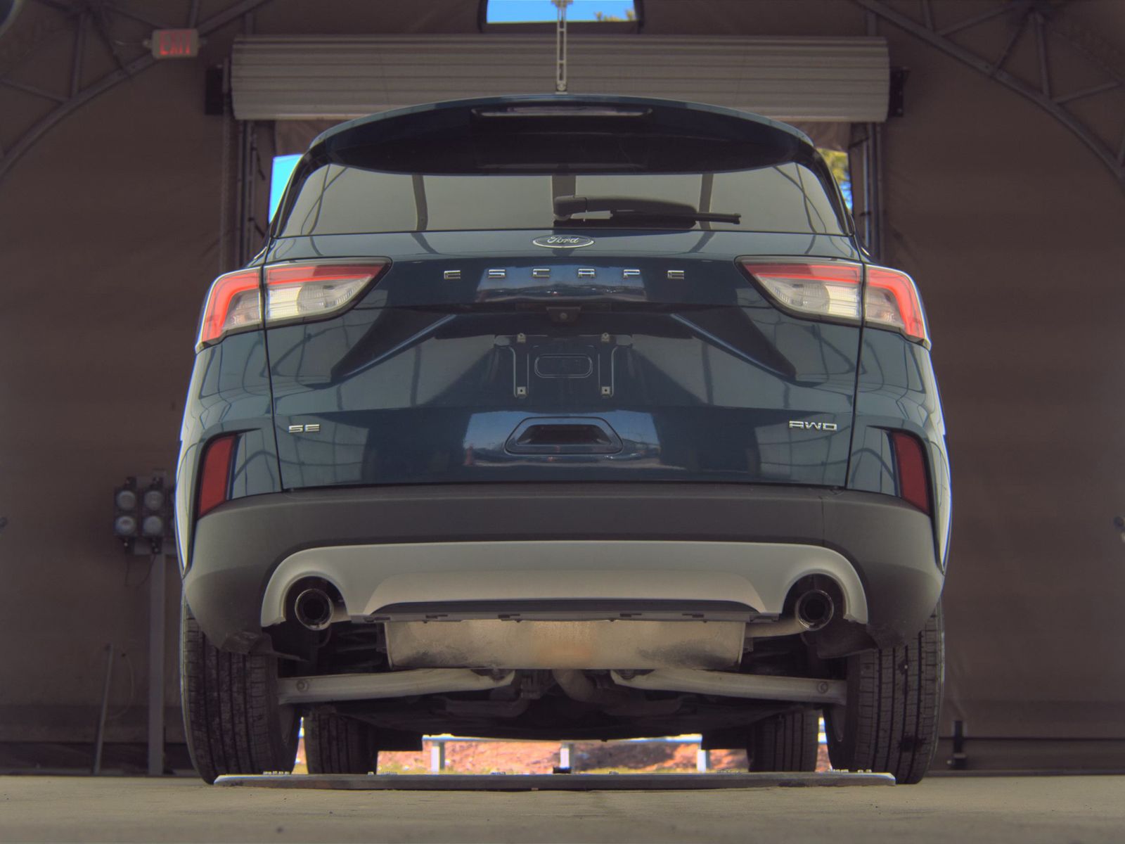 FORD ESCAPE - 8
