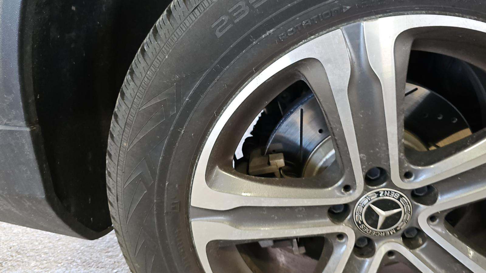 2019 Mercedes-Benz GLC GLC 300 AWD