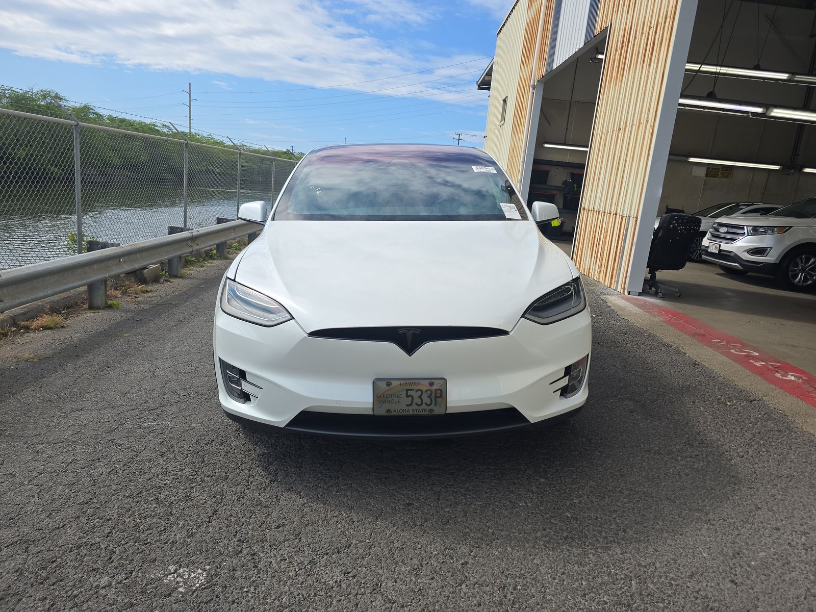 TESLA MODEL X - 3