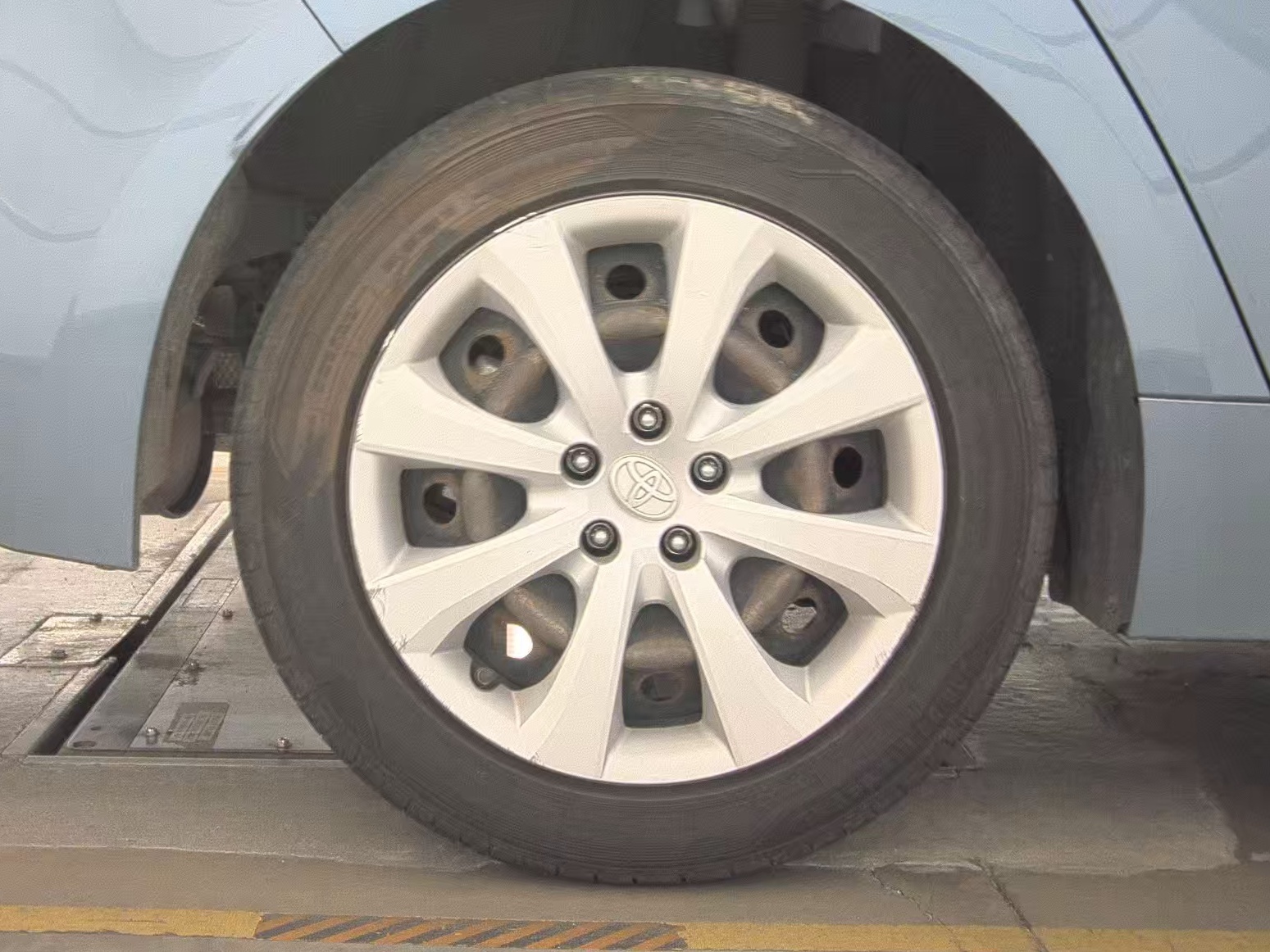 2022 Toyota Corolla LE FWD