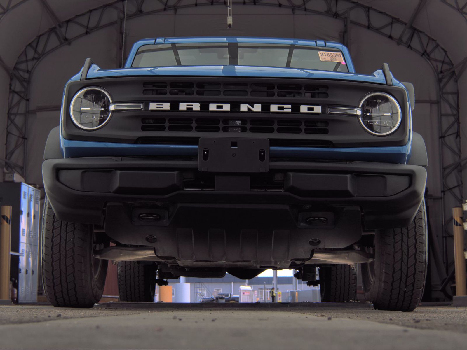 FORD BRONCO - 4