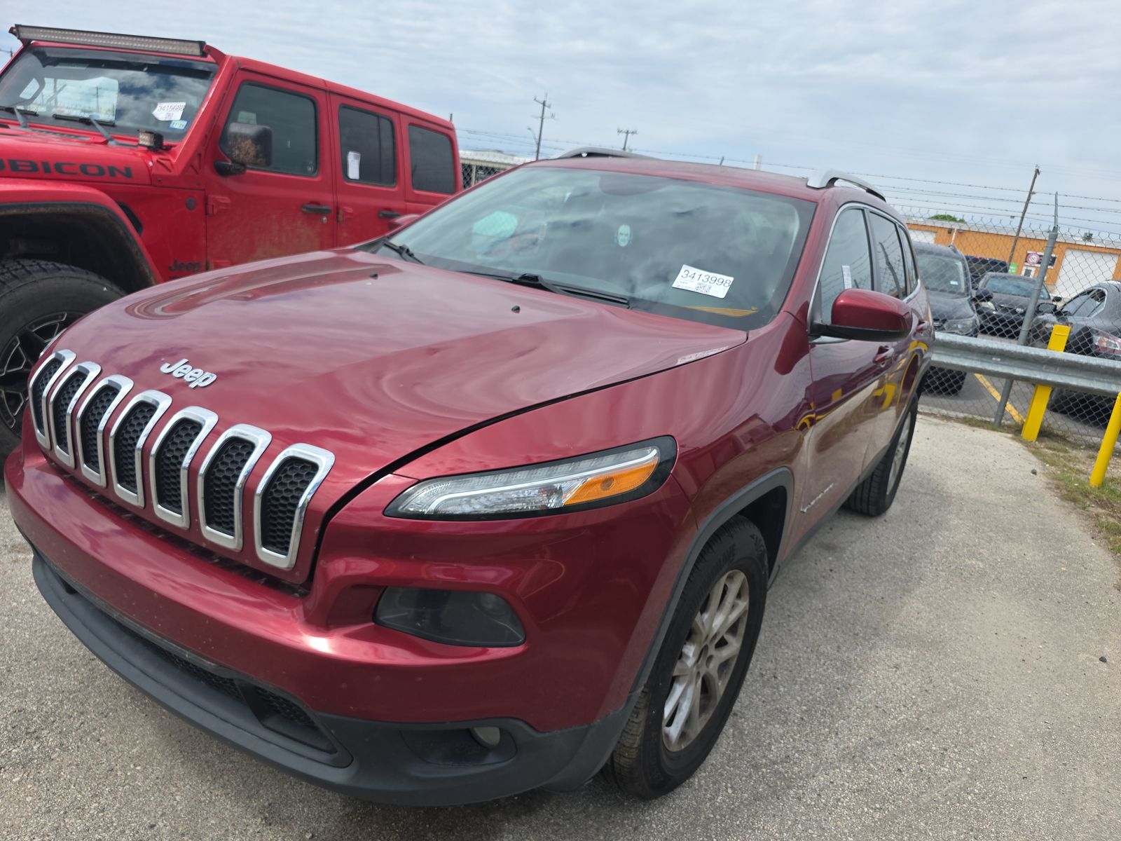 JEEP LATITUDE - 1