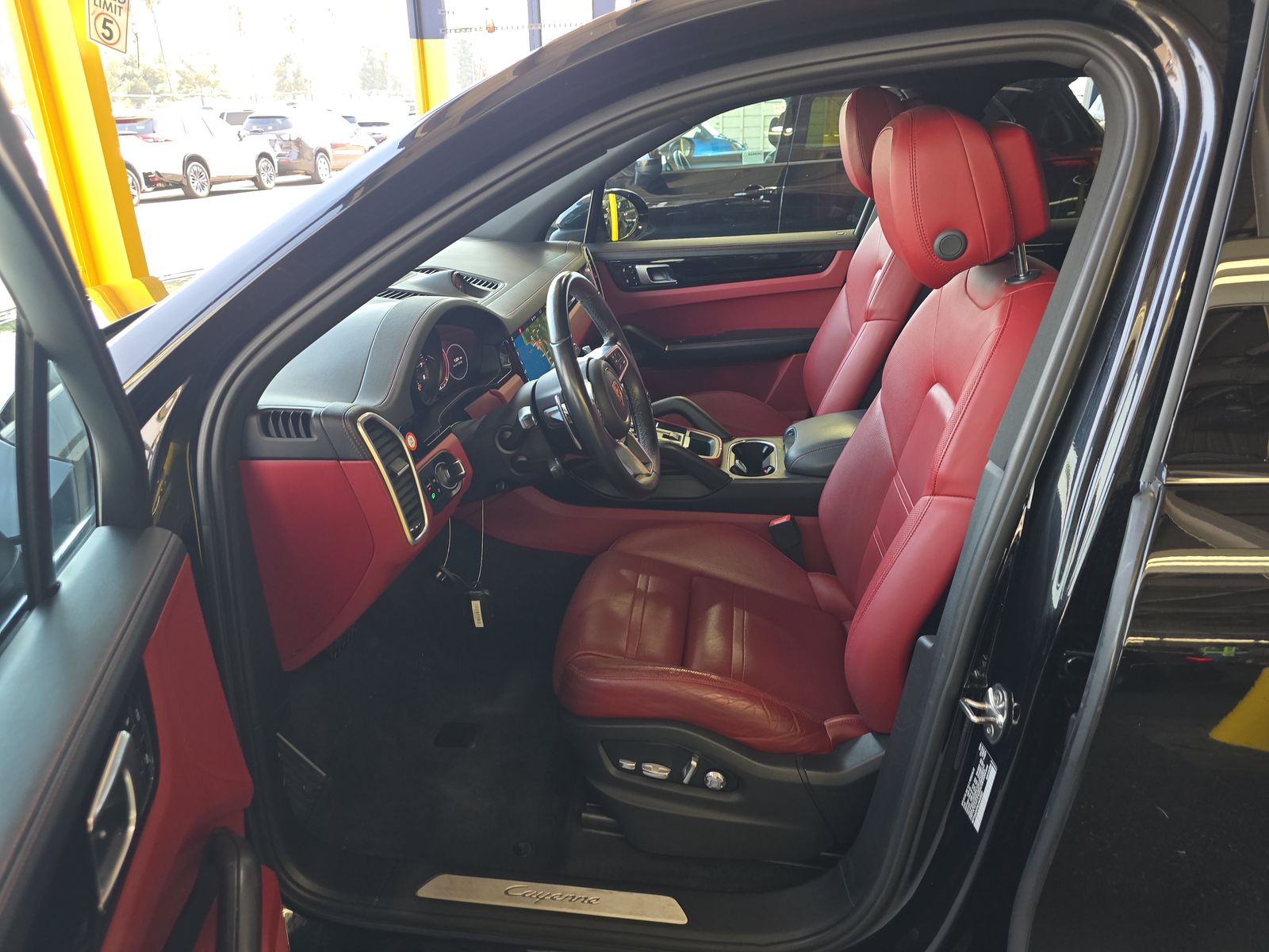 2020 Porsche Cayenne Base AWD