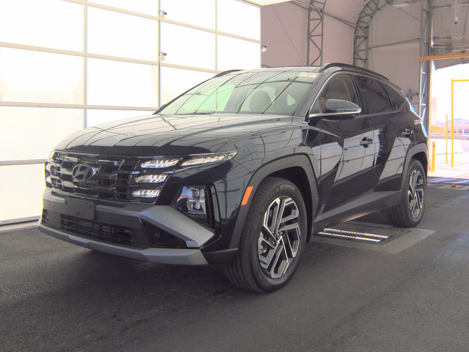 HYUNDAI TUCSON - 1