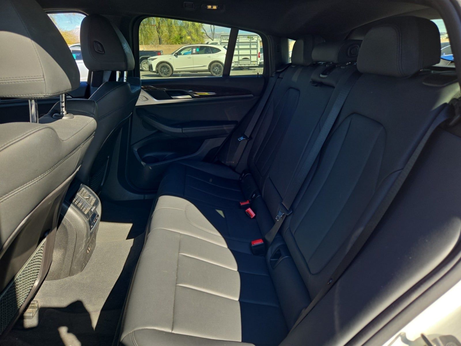 2020 BMW X4 xDrive30i AWD