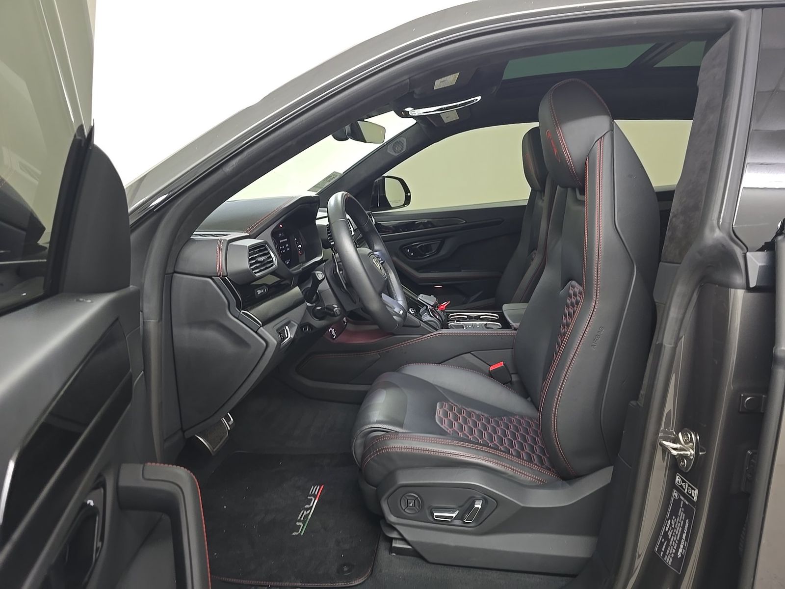 2024 Lamborghini Urus S AWD