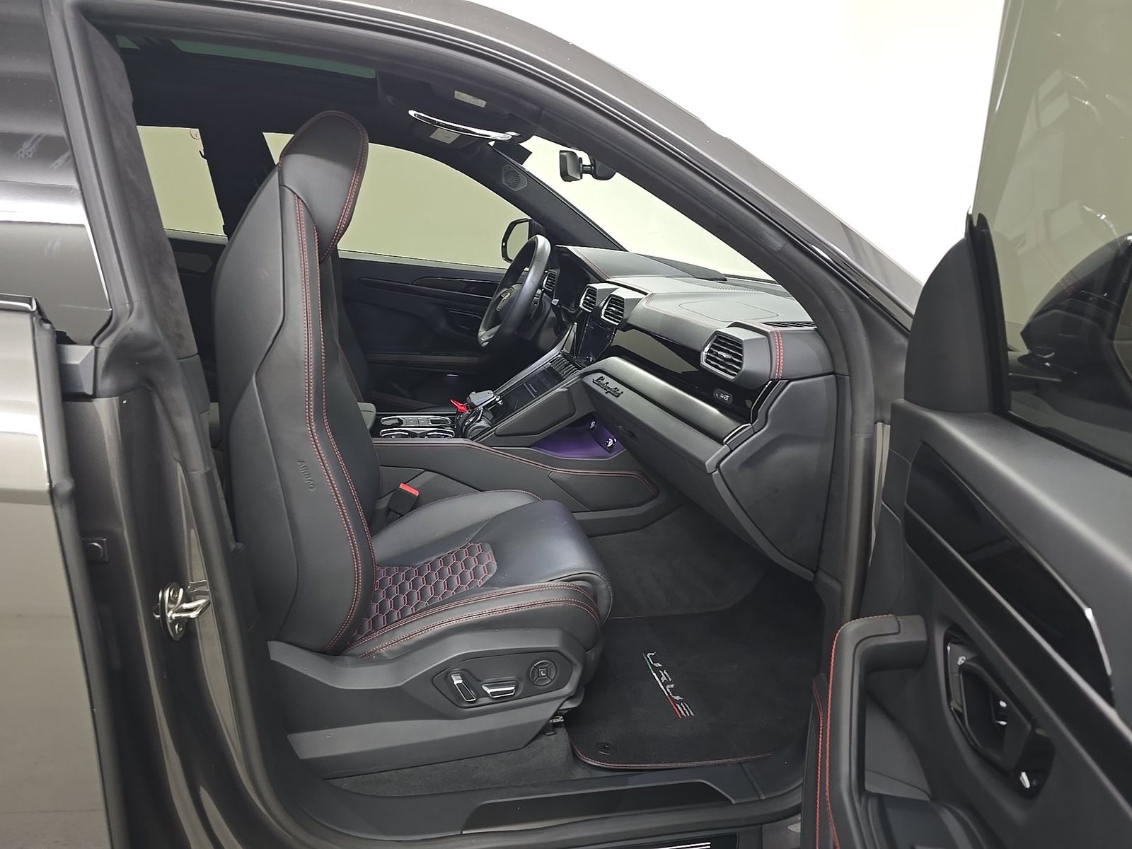 2024 Lamborghini Urus S AWD