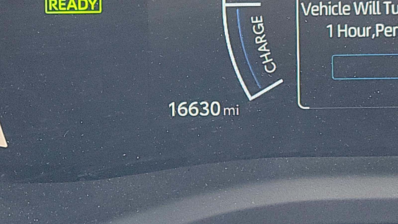 2025 Toyota Camry LE FWD