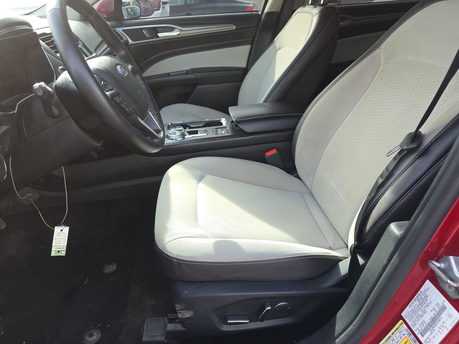2020 Ford Fusion SE FWD