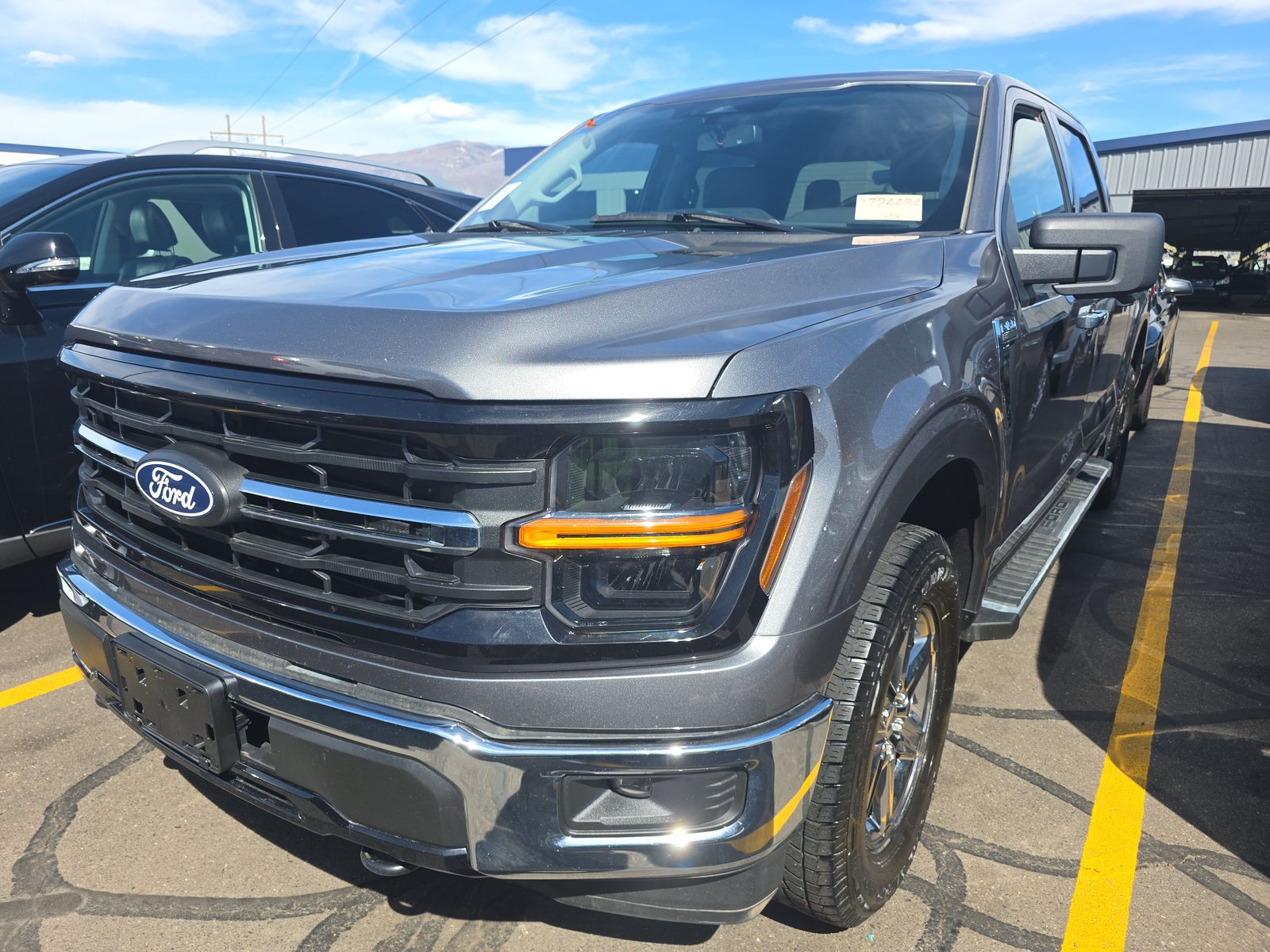 2024 Ford F-150 XLT AWD