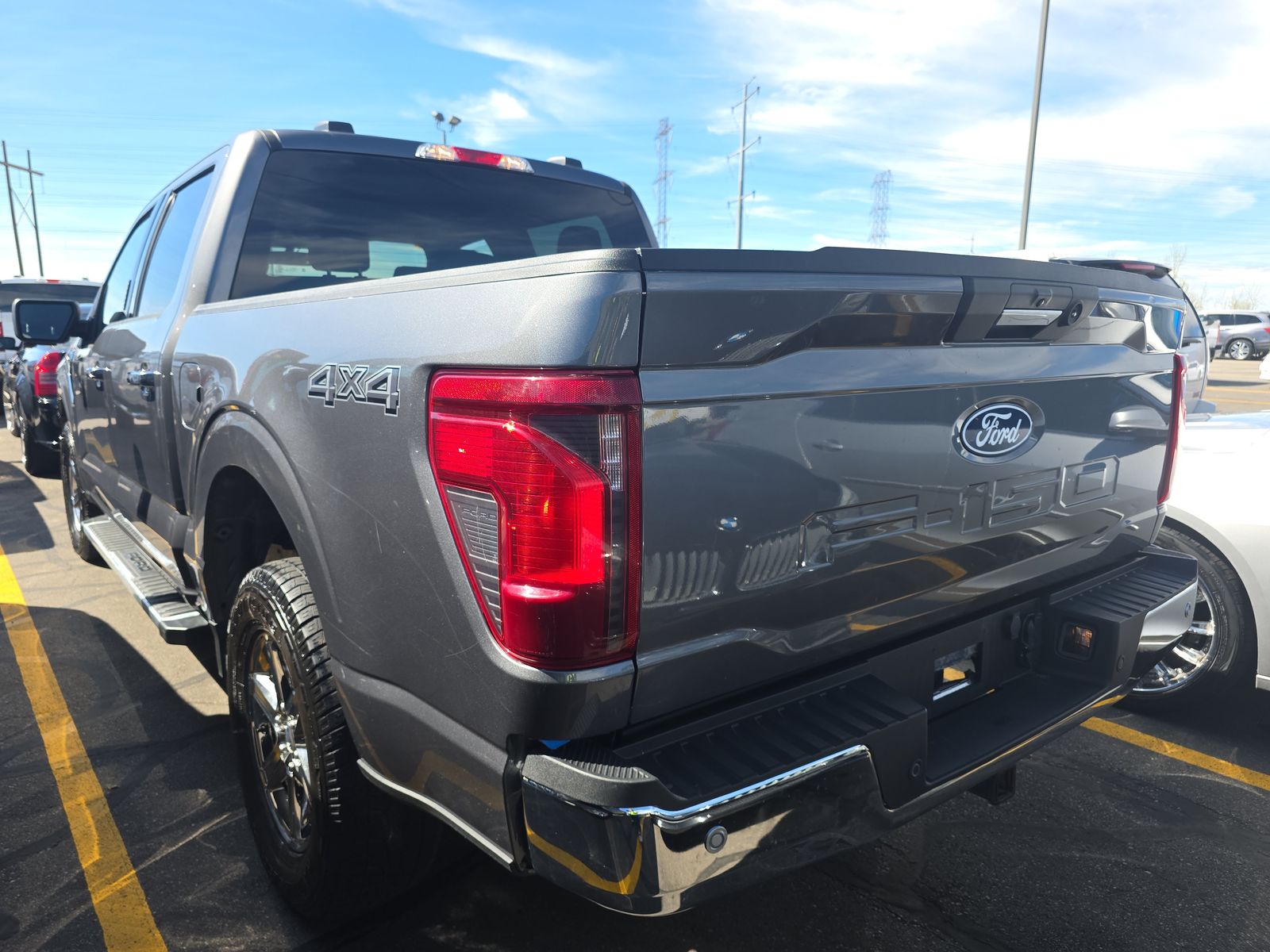2024 Ford F-150 XLT AWD
