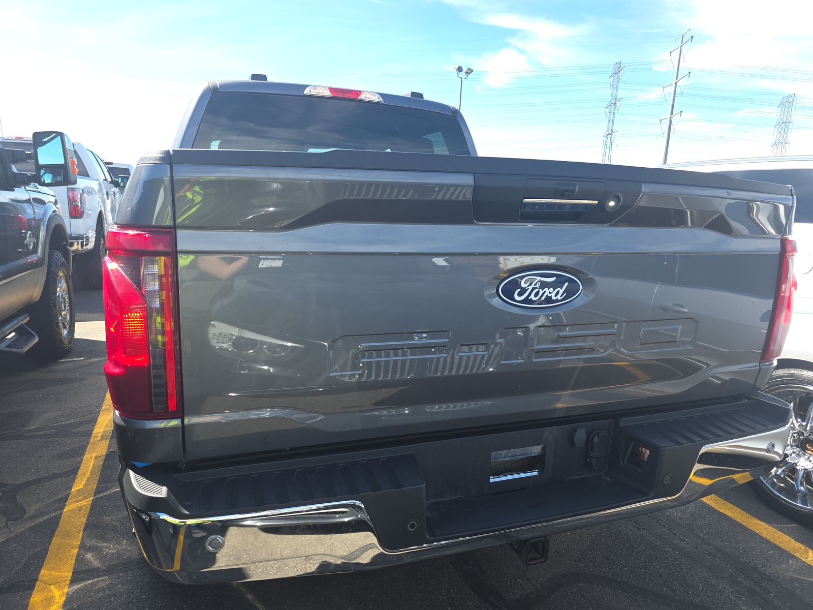 2024 Ford F-150 XLT AWD