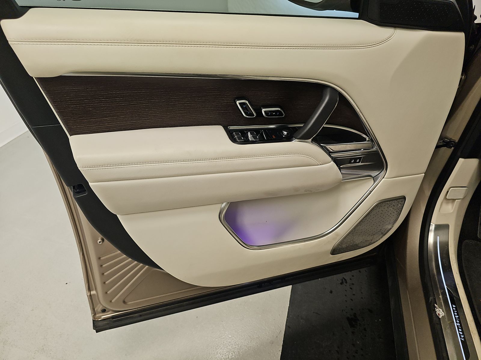 2023 Land Rover Range Rover Autobiography LWB AWD