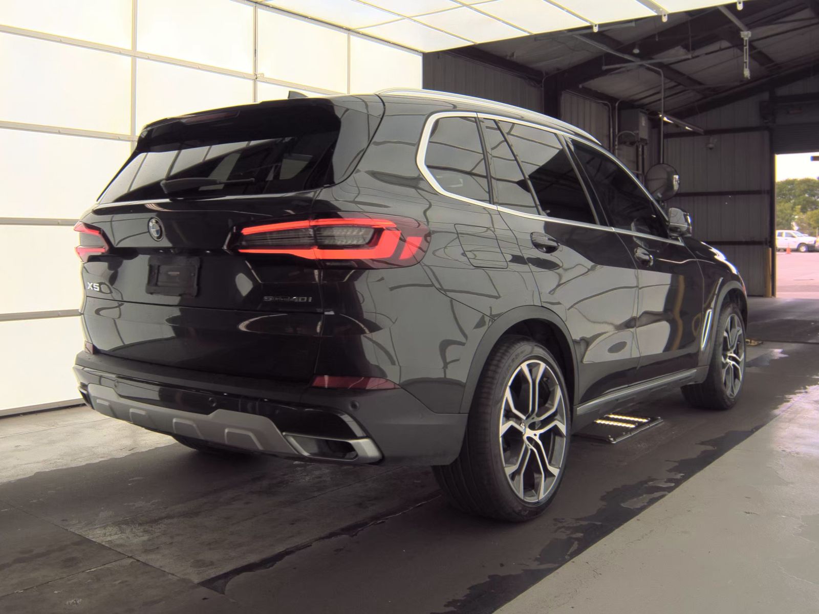 2022 BMW X5 sDrive40i RWD