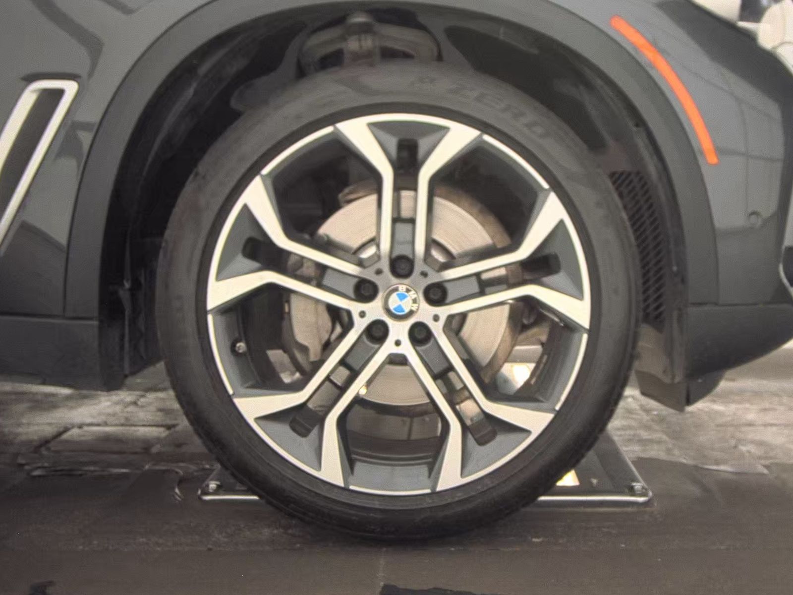 2022 BMW X5 sDrive40i RWD