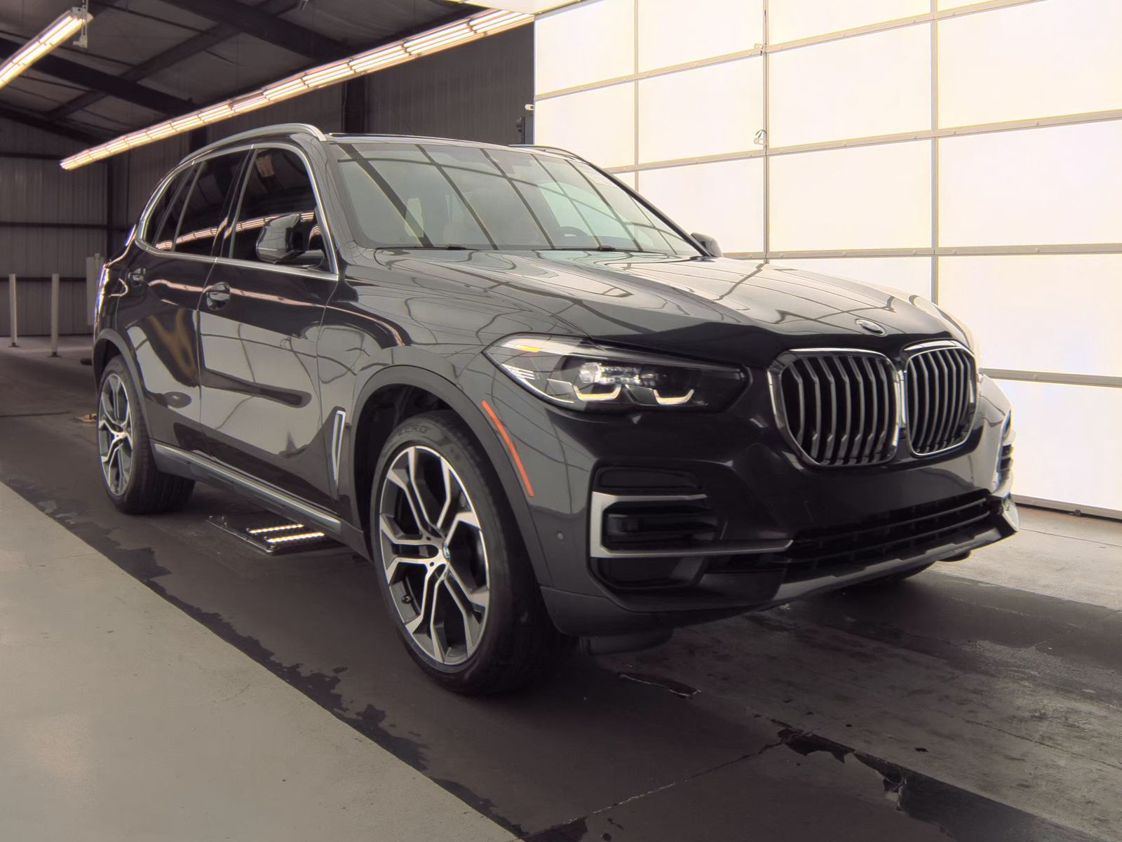 2022 BMW X5 sDrive40i RWD