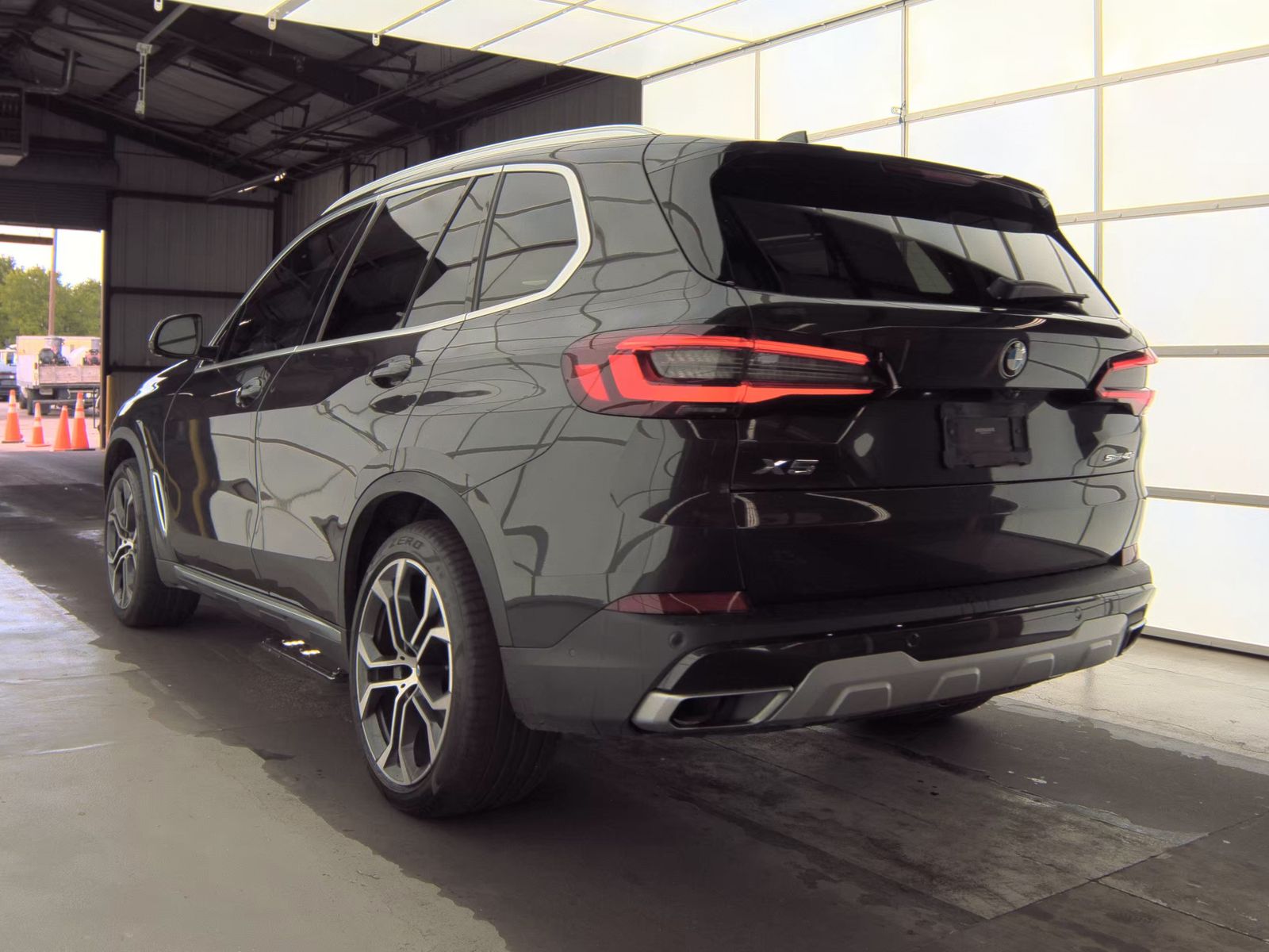 2022 BMW X5 sDrive40i RWD