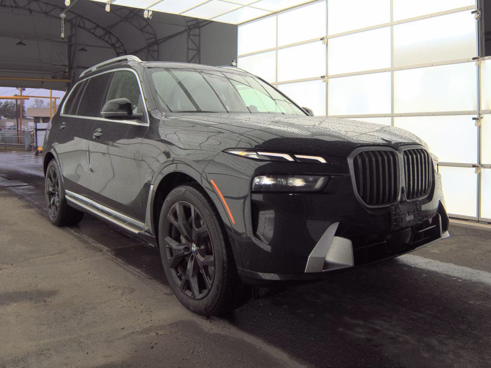 2025 BMW X7 xDrive40i AWD