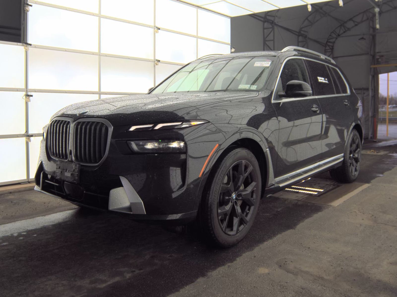 2025 BMW X7 xDrive40i AWD