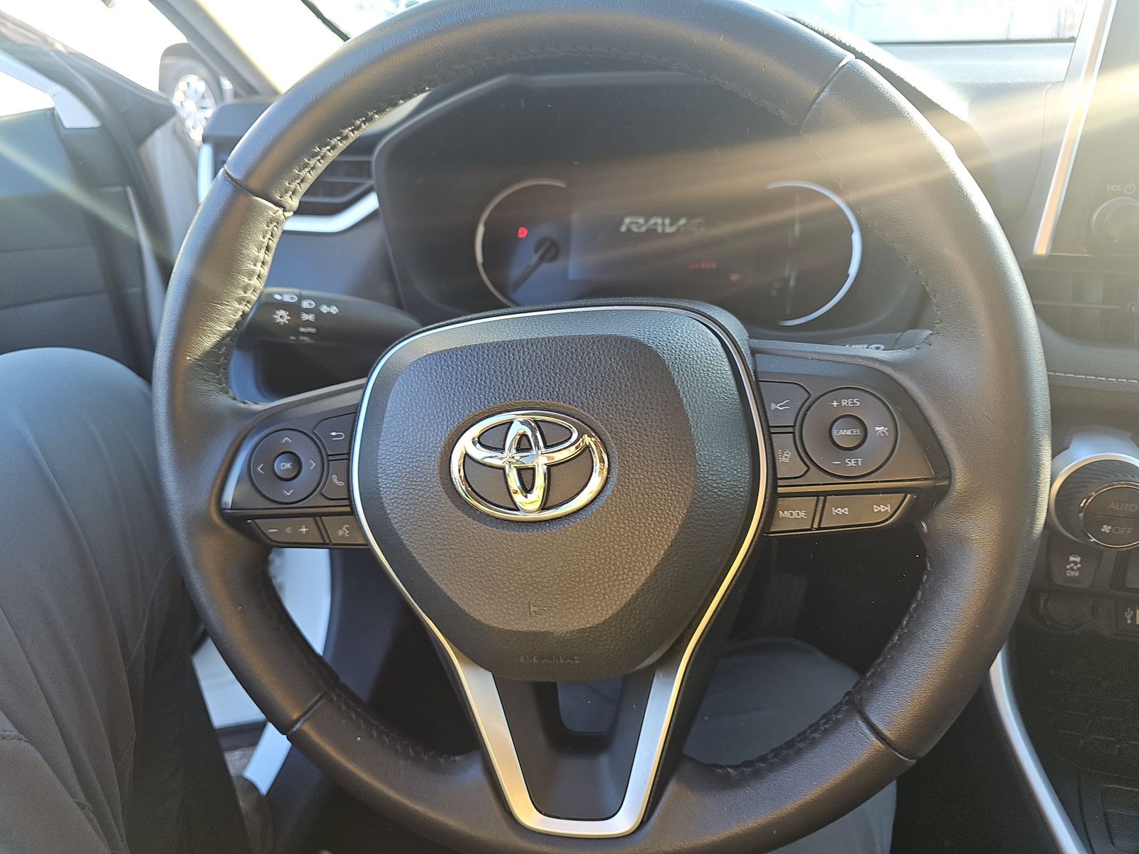2024 Toyota RAV4 XLE AWD